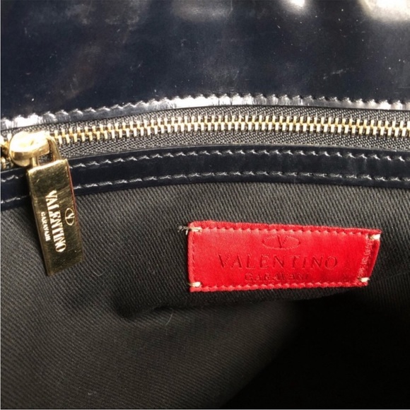 Valentino Black Bag - Picture 8 of 10